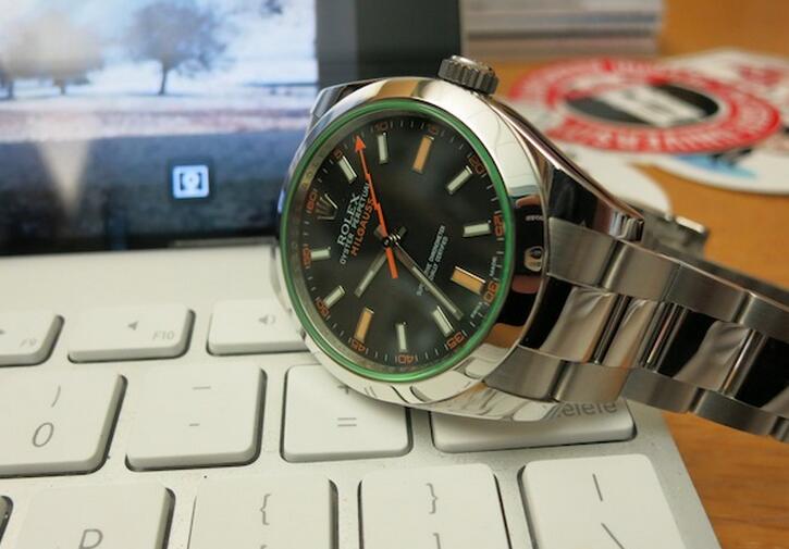 Green Sapphire Crystal Milgauss Replica Watches