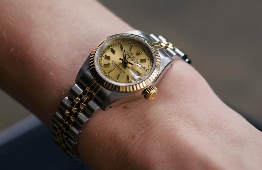 One Minute With The Most Popular Swiss Made Rolex Fake Watches For Sale In The World