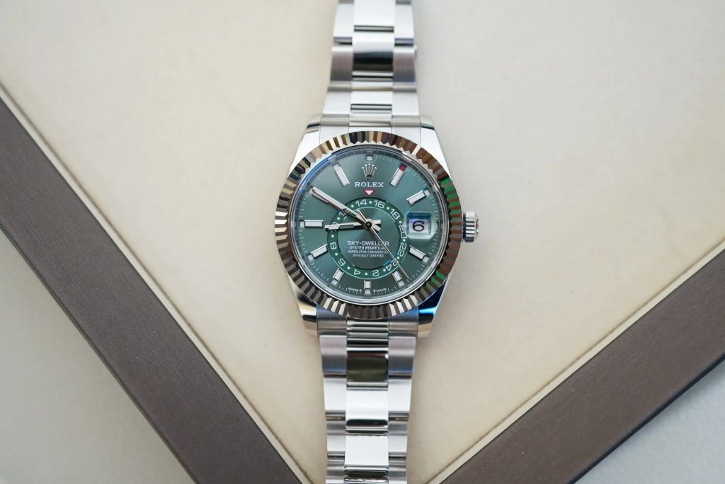 A Look At The Updated 1:1 Fake Rolex Sky-Dweller, With The Handsome Steel / Mint Green Model