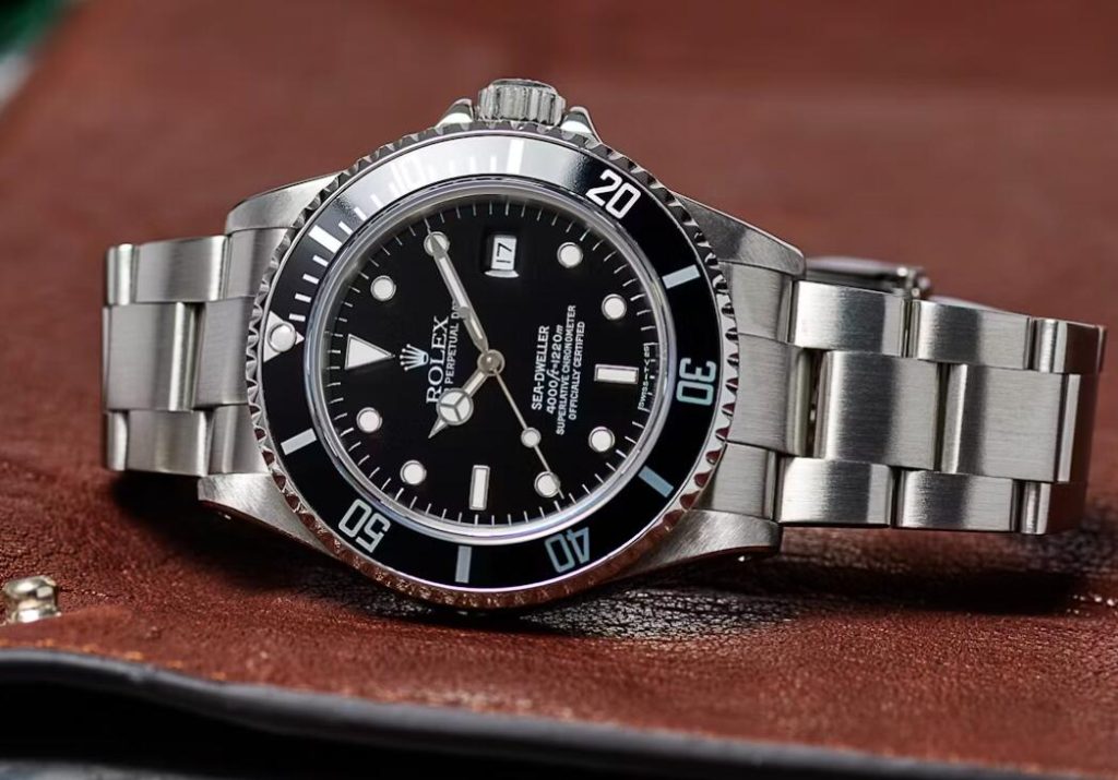 High Quality Rolex Sea-Dweller Ref. 16600 Replica Watches Online